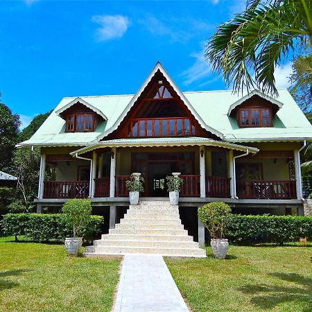 Villa Pasyon 라디게 외부 사진